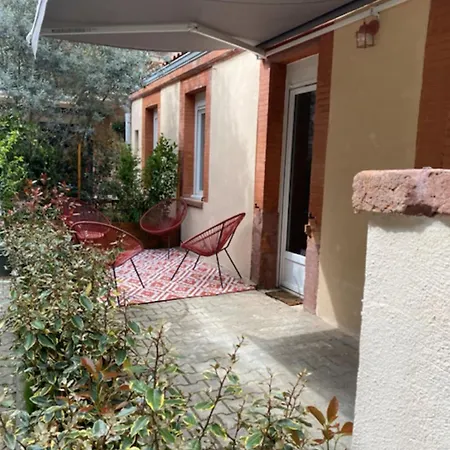 Pleasant And Bright Chartreuse With Terrace * Toulouse